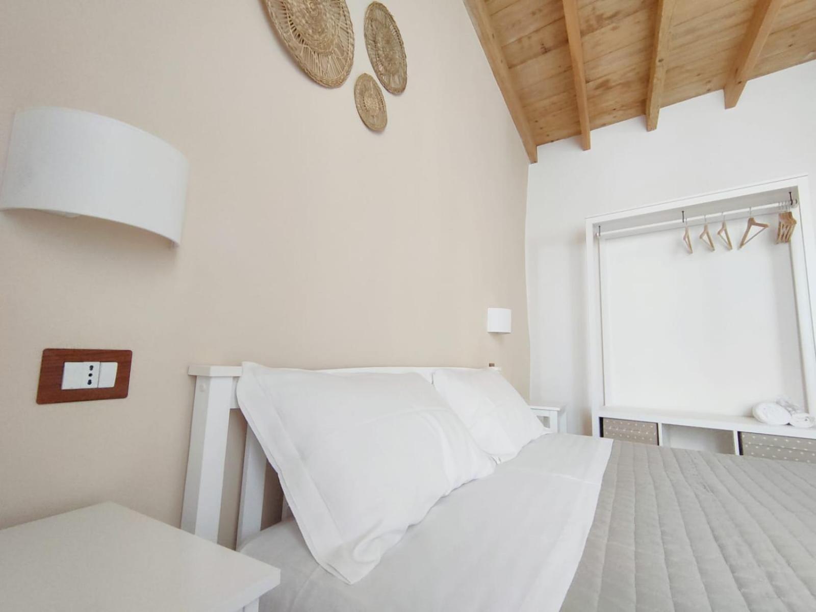 Donna Raffaela Bed & Breakfast Tertenia Luaran gambar